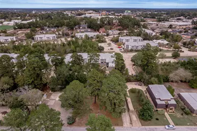 1329 Windsor Street, Huntsville, TX 77340 - Photo 16