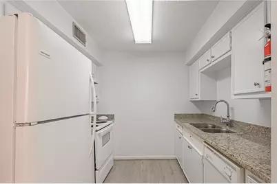 1329 Windsor Street, Huntsville, TX 77340 - Photo 44