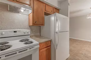 1329 Windsor St, Huntsville, TX 77340 - Photo 28