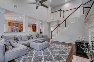 1207 Campton Ct, Houston, TX 77055 - Photo 10
