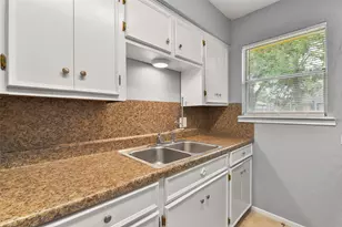 7405 Carver Ave, Texas City, TX 77591 - Photo 14