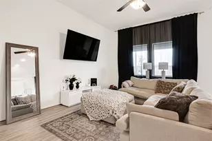 32203 River Birch Ln, Waller, TX 77484 - Photo 8
