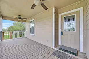 11930 Bastrop Beach Rd, Angleton, TX 77515 - Photo 10