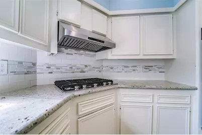 226 Squires Bend, Stafford, TX 77477 - Photo 12