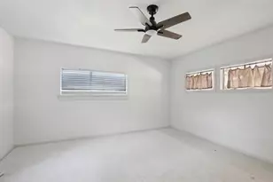 2290 Orange St, Beaumont, TX 77701 - Photo 8