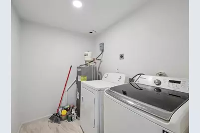 2290 Orange Street, Beaumont, TX 77701 - Photo 12