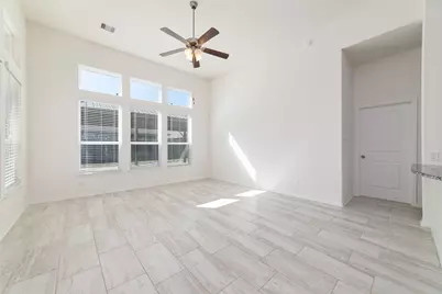 11707 Rosehall Reach Ln, Tomball, TX 77377 - Photo 10