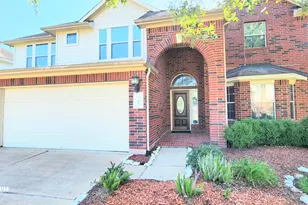 2716 Park Falls Dr, Pearland, TX 77584 - Photo 2
