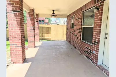 2716 Park Falls Drive, Pearland, TX 77584 - Photo 18