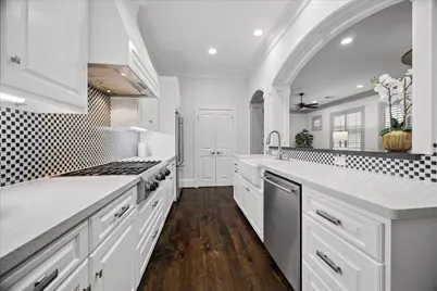 2215 Nantucket Drive #C, Houston, TX 77057 - Photo 6