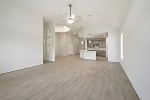 12107 N Wooden Mill Ln N, Santa Fe, TX 77510 - Photo 22