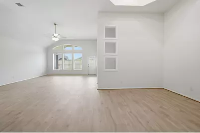 12107 N Wooden Mill Lane N, Santa Fe, TX 77510 - Photo 10
