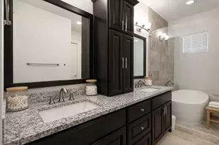 6 Canopy Green Dr, Tomball, TX 77375 - Photo 8