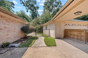 3003 Brookdale Dr, Houston, TX 77339 - Photo 4