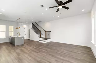 1509 E 31st St, Houston, TX 77022 - Photo 4