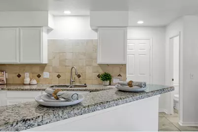 17602 S Summit Canyon Drive, Houston, TX 77095 - Photo 16