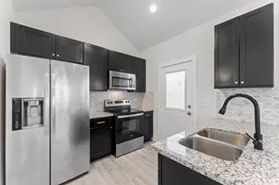 846 Omeara, Montgomery, TX 77316 - Photo 4