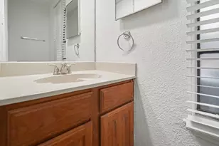 2425 Holly Hall St, Houston, TX 77054 - Photo 24