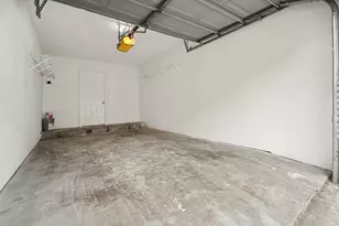 2425 Holly Hall St, Houston, TX 77054 - Photo 26