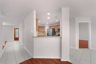 10226 Canyon Rose Ln, Houston, TX 77070 - Photo 16