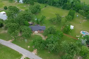 8 Riverwood Ln, Hempstead, TX 77445 - Photo 36