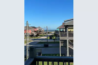 861 Wommack, Crystal Beach, TX 77650 - Photo 2