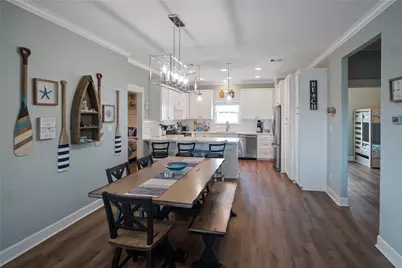 861 Wommack, Crystal Beach, TX 77650 - Photo 24