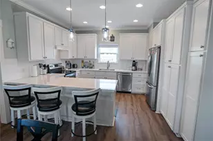 861 Wommack, Crystal Beach, TX 77650 - Photo 26