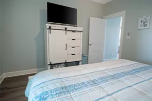 861 Wommack, Crystal Beach, TX 77650 - Photo 38