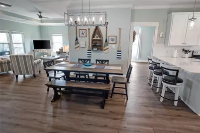 861 Wommack, Crystal Beach, TX 77650 - Photo 20