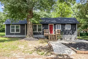 1007 S Pecan St, Woodville, TX 75979 - Photo 1