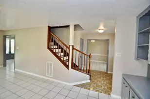 6822 La Puente Dr, Houston, TX 77083 - Photo 4