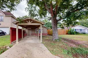 8201 Tareyton Ln, Houston, TX 77075 - Photo 2
