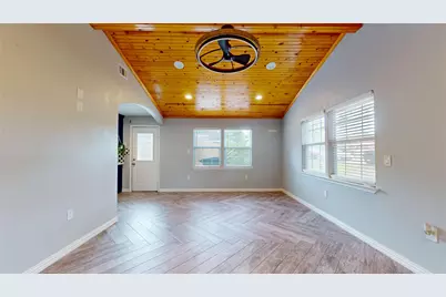 8201 Tareyton Lane, Houston, TX 77075 - Photo 8