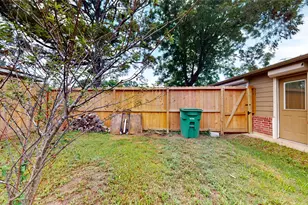 8201 Tareyton Ln, Houston, TX 77075 - Photo 32
