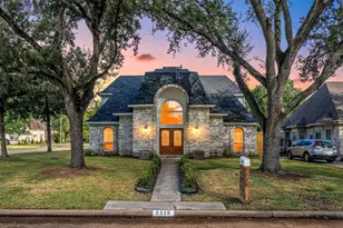 5338 Holly View Dr, Houston, TX 77091 - Photo 1
