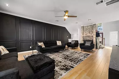 5338 Holly View Drive, Houston, TX 77091 - Photo 14