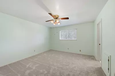 16111 Clarence Street, Needville, TX 77461 - Photo 24