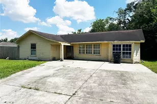 5950 Southlark St, Houston, TX 77033 - Photo 1