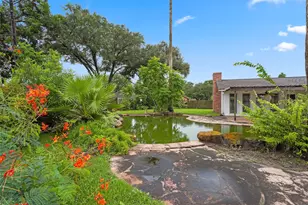 2905 Borden Cir, El Campo, TX 77437 - Photo 18