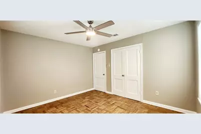 113 Laurel Street, Lake Jackson, TX 77566 - Photo 12