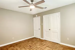 113 Laurel St, Lake Jackson, TX 77566 - Photo 12
