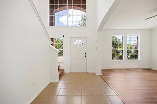 19226 Crescent Pass Dr, Tomball, TX 77375 - Photo 4