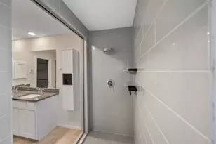 708 Ivory Manor Dr, Houston, TX 77018 - Photo 14