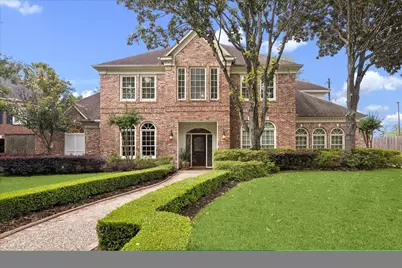 2306 Pinefield Lane, Houston, TX 77063 - Photo 2