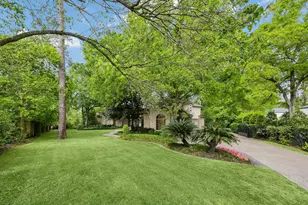 6 Mott Ln, Houston, TX 77024 - Photo 4
