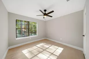 22 Cricket Hollow Pl, Spring, TX 77381 - Photo 10