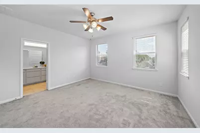 9913 Brickhouse Drive, Houston, TX 77080 - Photo 14
