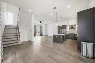 1918 Goliad St, Houston, TX 77007 - Photo 4