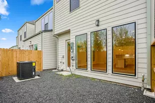 8412 Pech Landing Dr, Houston, TX 77055 - Photo 40